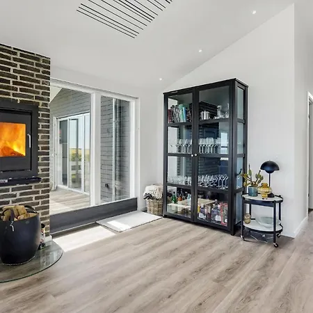 Awesome In Sydals With Kitchen